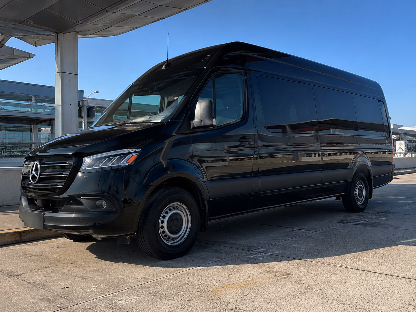 guest shuttles to sip at selah and wedding venues around norman