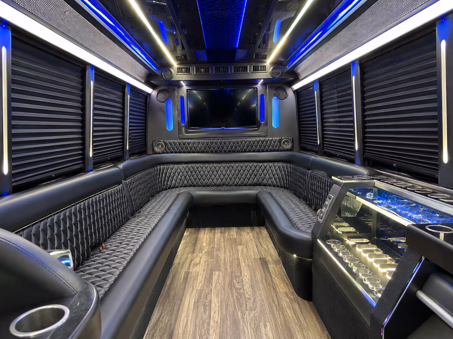 rent a norman prom party bus or charter bus today